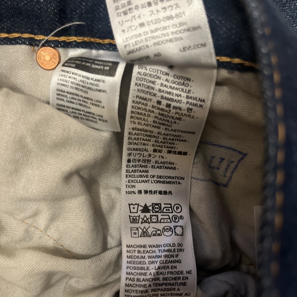 Levi's 501 Jeans Mens 48x34 Blue Denim Button Fly Original Fit Stretch - Picture 4 of 11